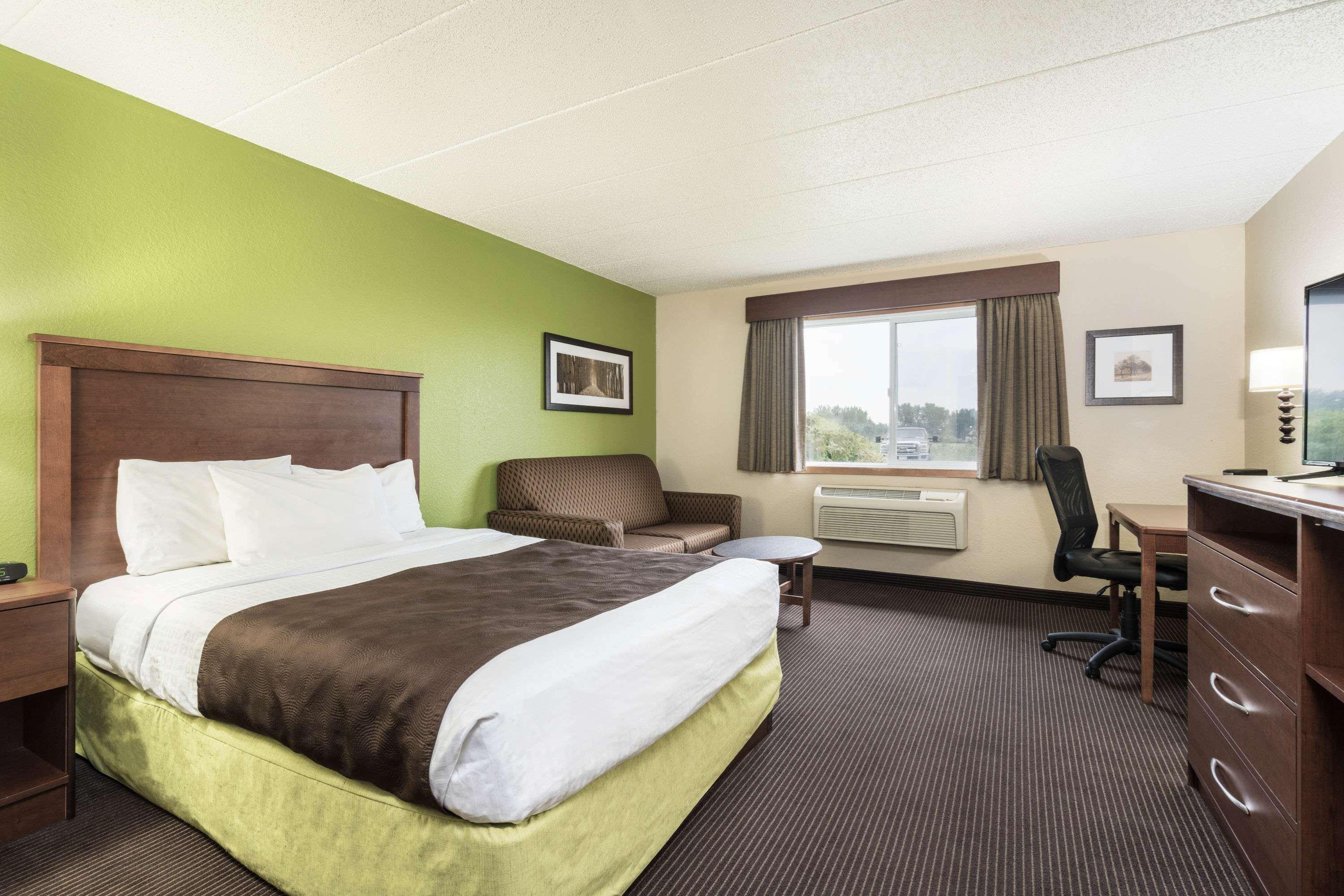 Americinn By Wyndham Little Falls Εξωτερικό φωτογραφία