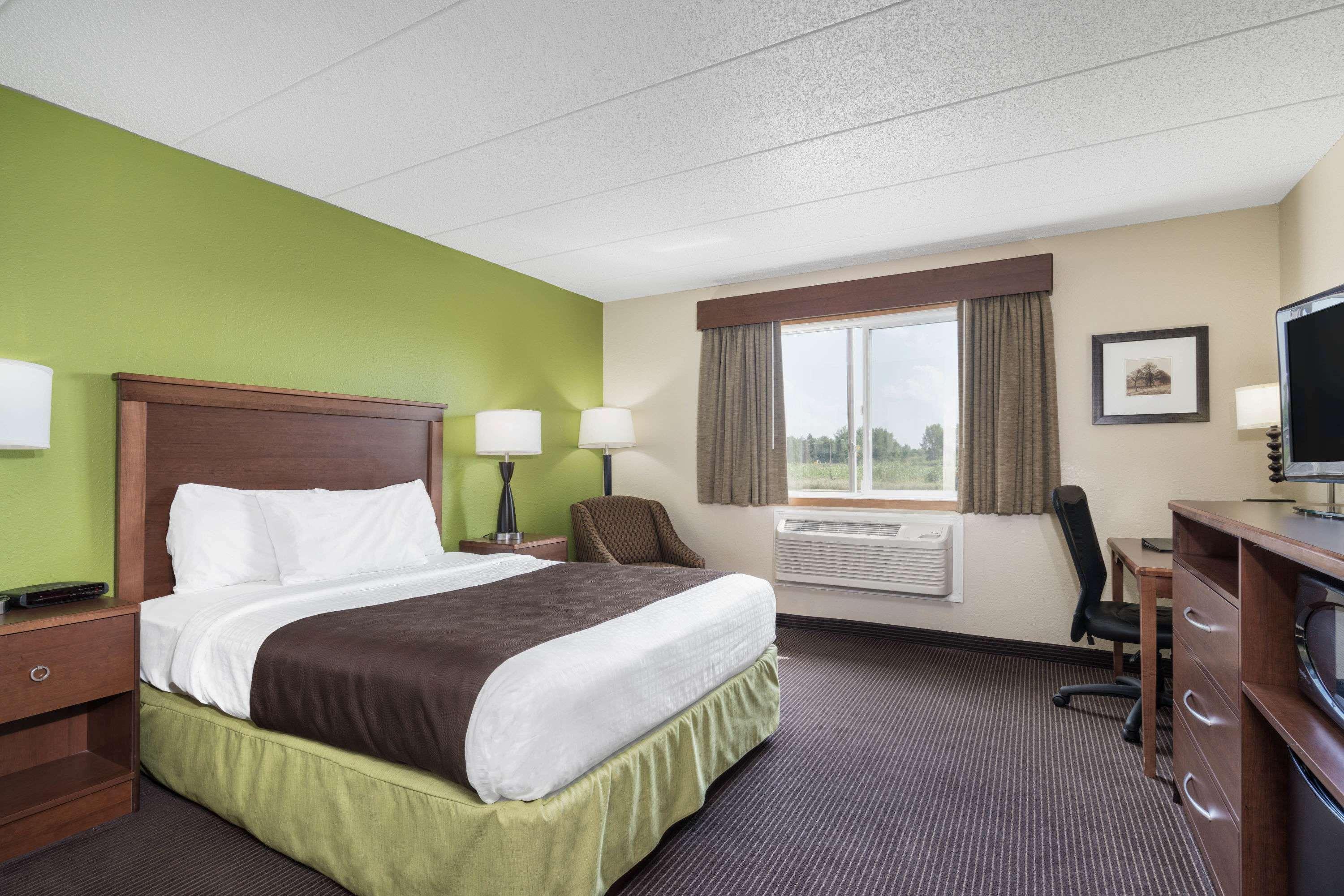 Americinn By Wyndham Little Falls Εξωτερικό φωτογραφία